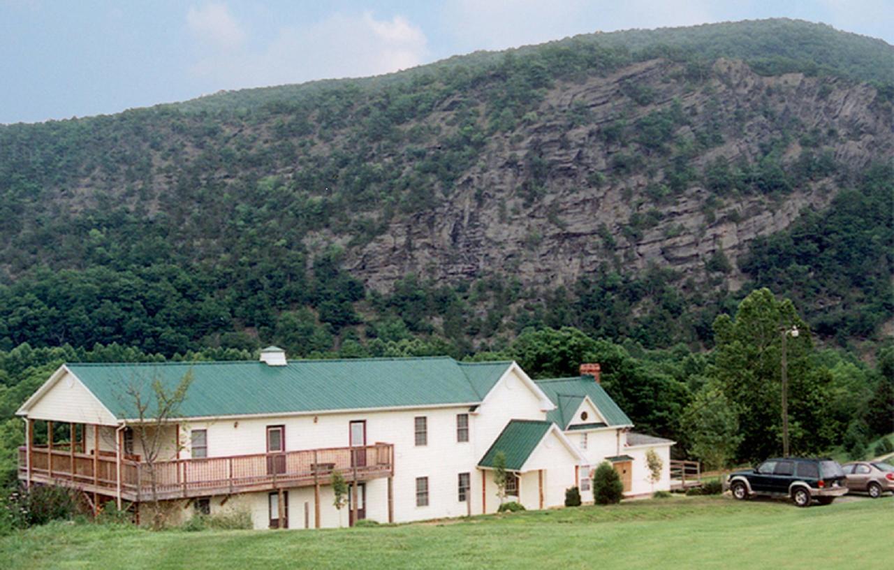 Cliff View Inn Covington Dış mekan fotoğraf